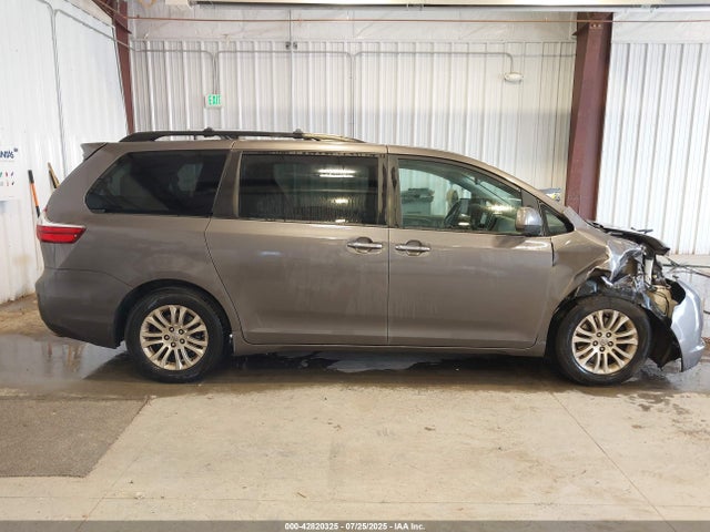 Toyota 2gr-fks 2015 5TDYK3DC1FS586331 Image 13