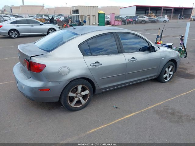 2006 MAZDA MAZDA3 JM1BK12F261499588 Photo 3