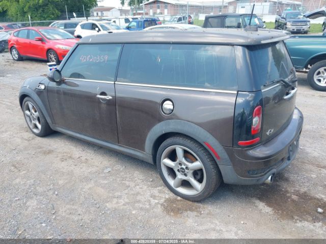 2010 MINI COOPER S CLUBMAN WMWMM3C5XATP94324 Photo 2