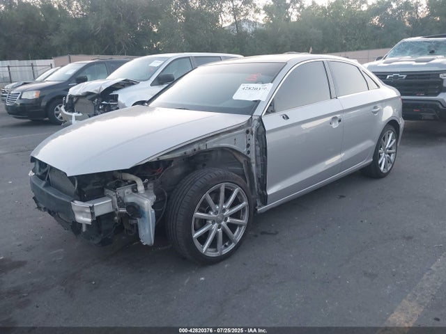 2015 AUDI A3 WAUACGFF0F1016991 Photo 1
