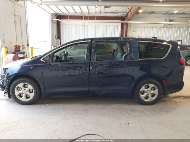 2C4RC1H71JR125084 Chrysler 2018