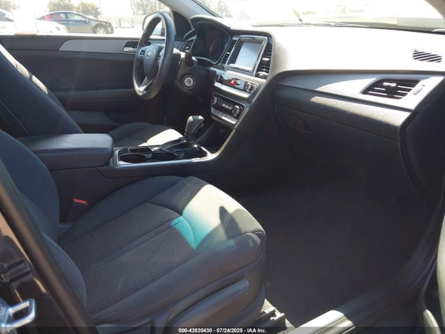 5NPE24AFXJH698910 Hyundai gdi theta-ii