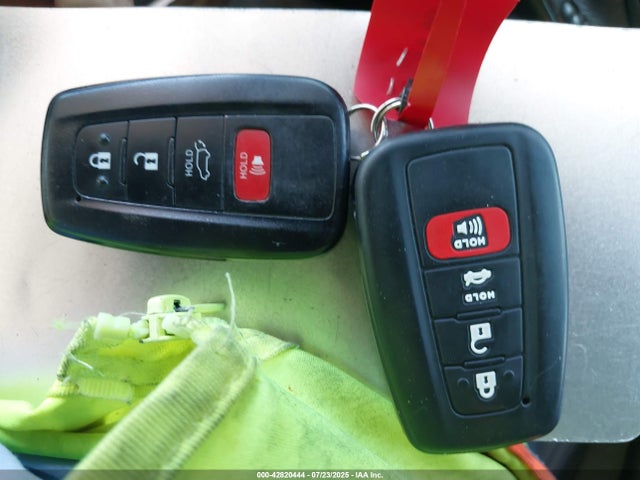 2T3W1RFV0KW043914 Toyota a25a-fks