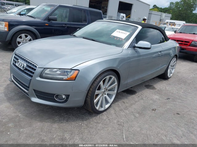 2010 AUDI A5 WAULFAFH5AN011141 Photo 1