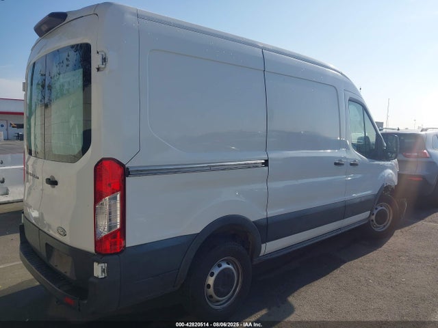 1FTYR1CM8KKB84317 Ford Transit