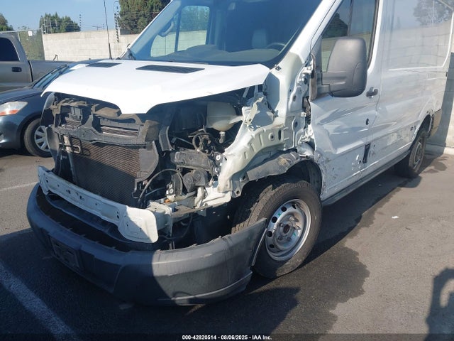 1FTYR1CM8KKB84317 Ford Transit