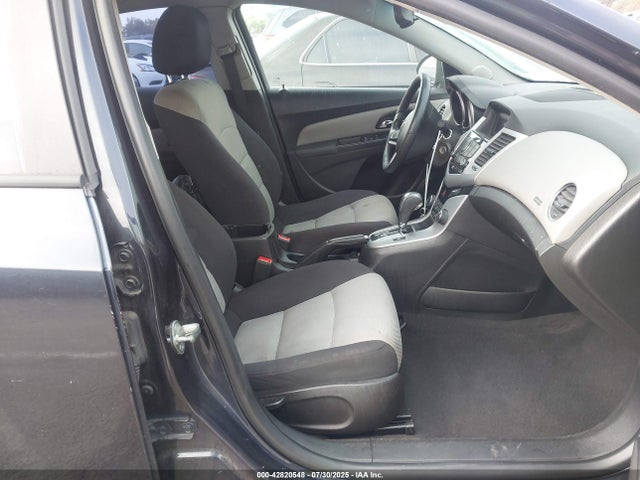 1G1PA5SG2F7156598 Chevrolet lwe