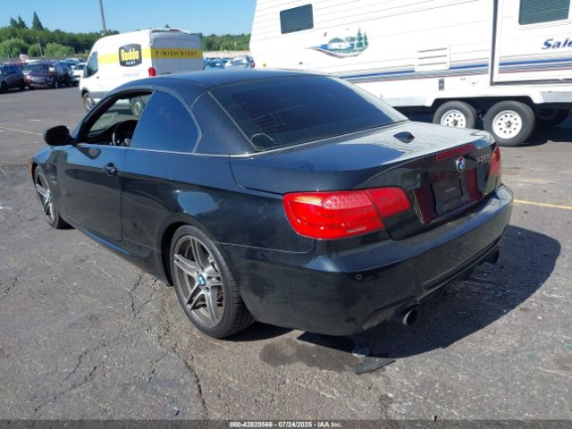 2011 BMW 335IS WBADX1C54BE569947 Photo 2