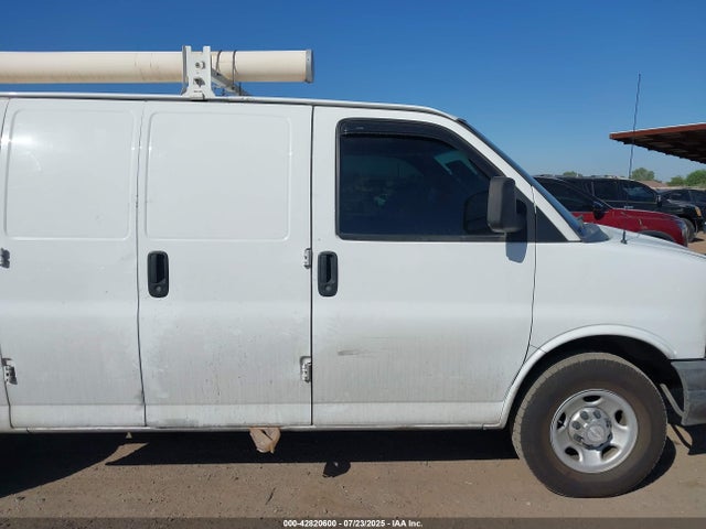 Chevrolet l20 2015 1GCWGFCF7F1282570 Image 14