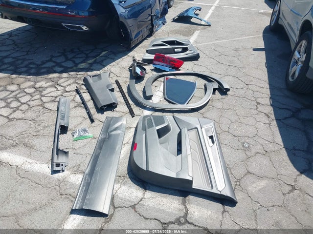 Volkswagen 3.6 fsi 2023 1V2KR2CAXPC527081 Image 12