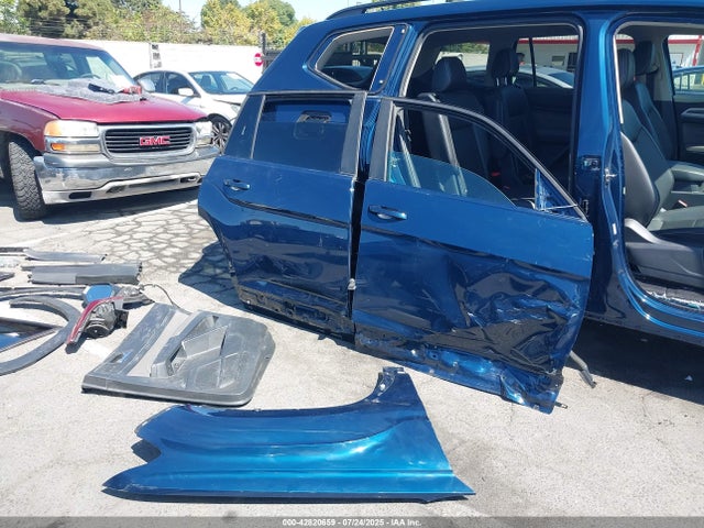 Volkswagen 3.6 fsi 2023 1V2KR2CAXPC527081 Image 18