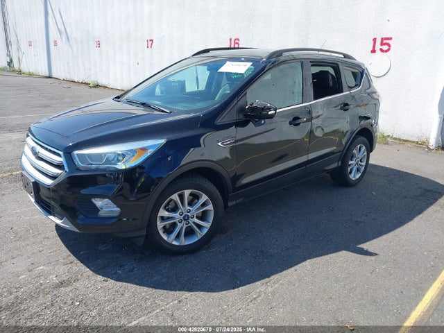 1FMCU9G93HUD42990 Ford 2017