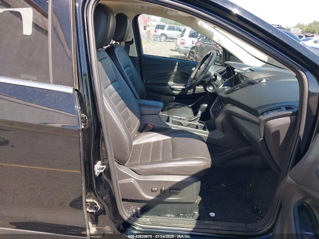 1FMCU9G93HUD42990 Ford 2017