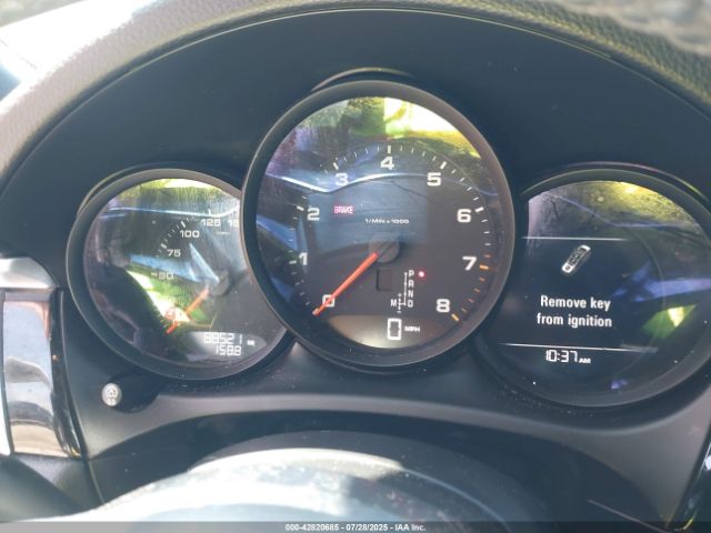 2018 PORSCHE MACAN WP1AA2A54JLB10166 Photo 6