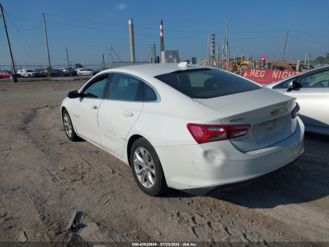 2020 CHEVROLET MALIBU 1G1ZD5ST2LF001788 Photo 2
