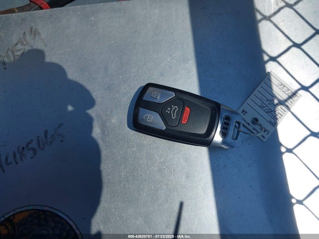 Audi 2019 2019 WAUENAF41KN020039 Image 11