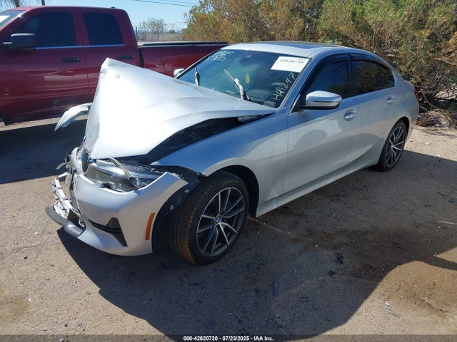 BMW 330I 2020 WBA5R1C02LFH41247 Image 2