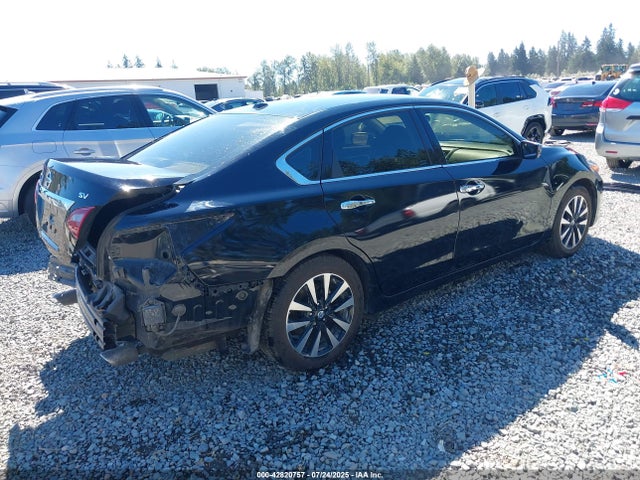 1N4AL3AP0JC267086 Nissan 2018