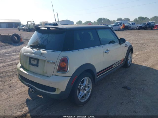 2007 MINI COOPER S WMWMF73567TL88079 Photo 3