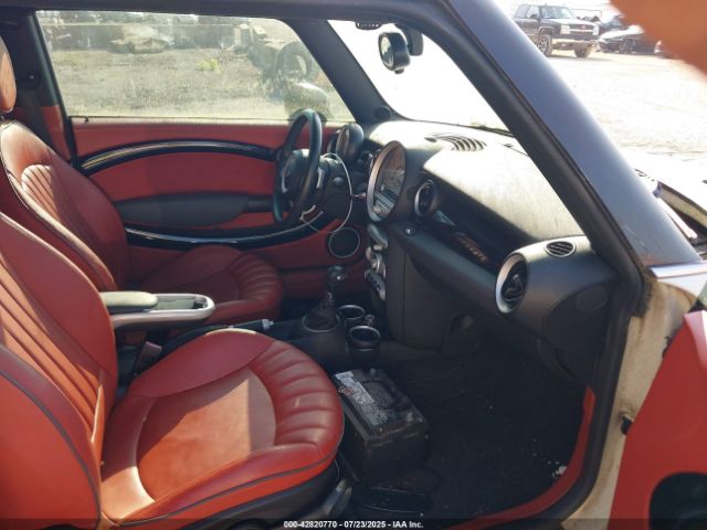 2007 MINI COOPER S WMWMF73567TL88079 Photo 4