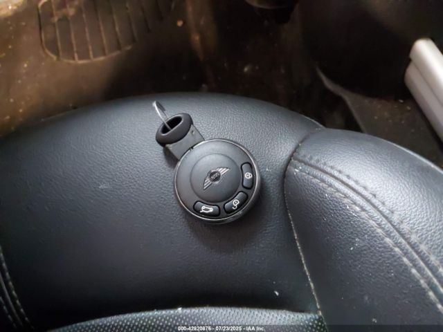 2011 MINI COOPER S COUNTRYMAN WMWZC3C52BWM25644 Photo 10