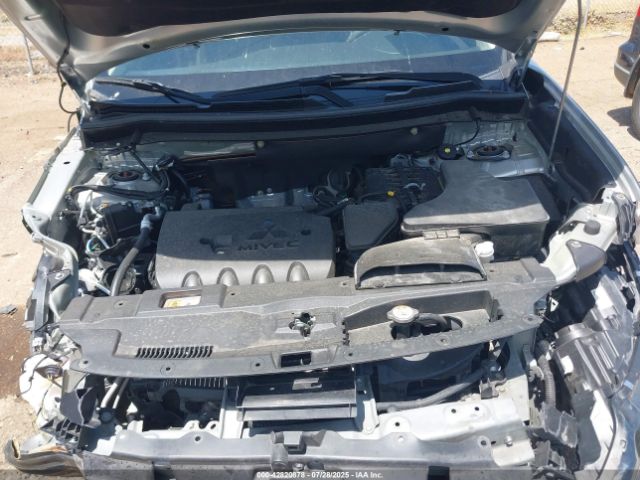 2020 MITSUBISHI OUTLANDER JA4AZ3A33LZ026347 Photo 9