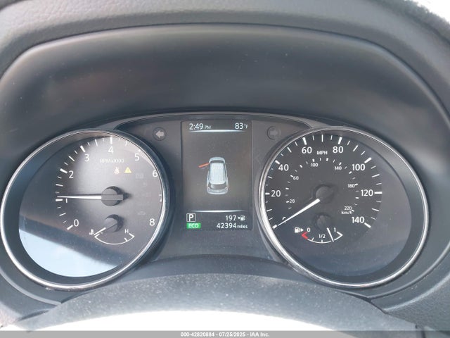 JN8AT2MT8HW148681 Nissan Rogue