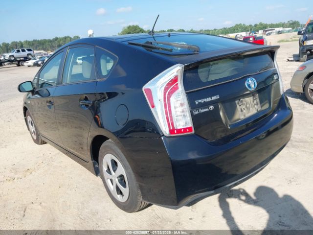 2014 TOYOTA PRIUS JTDKN3DU6E0369347 Photo 2