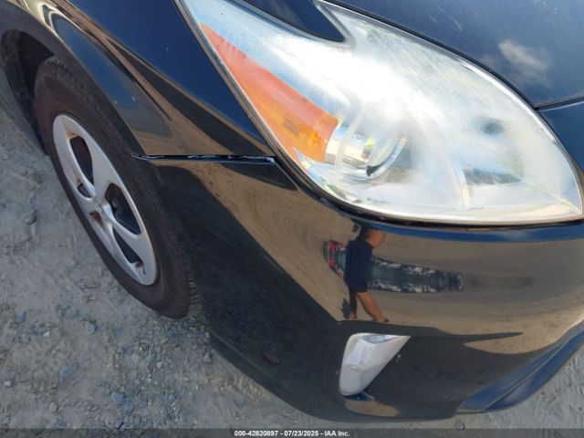 2014 TOYOTA PRIUS JTDKN3DU6E0369347 Photo 5