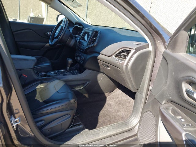 Jeep Cherokee 2019 1C4PJLLB9KD201885 Image 5