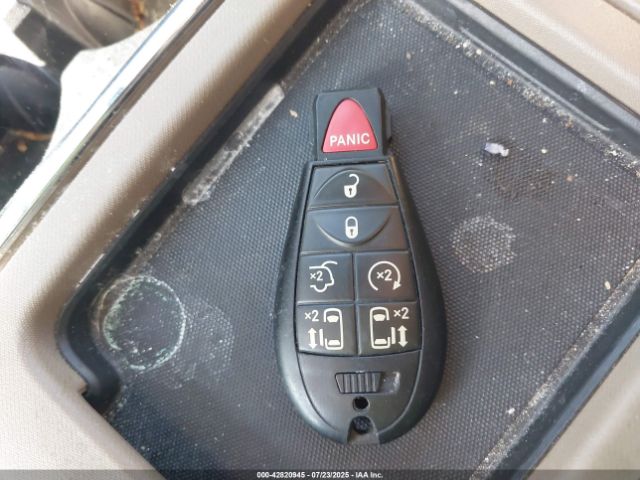 2013 CHRYSLER TOWN & COUNTRY 2C4RC1CG5DR684164 Photo 10
