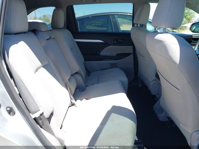 Toyota 1ar-fe 2017 5TDZARFH8HS026652 Image 8
