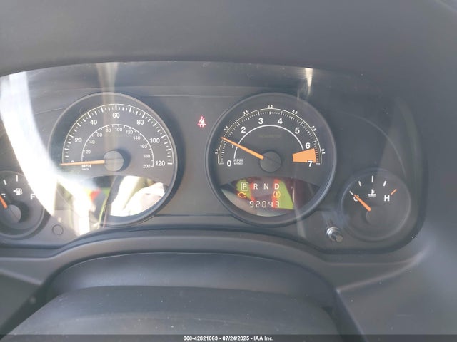 1C4NJPBA2FD138285 Jeep 2015