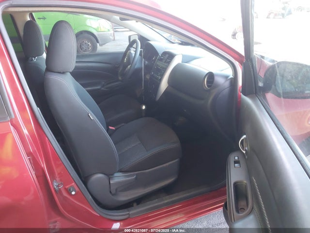 3N1CN7APXHL800731 Nissan 2017