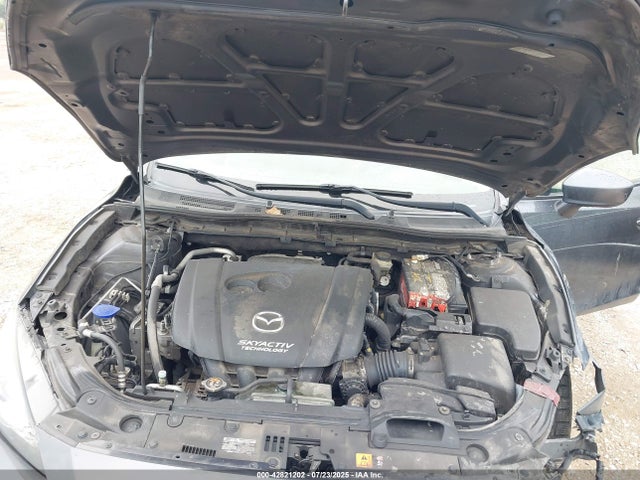 3MZBM1U71FM146744 Mazda pe