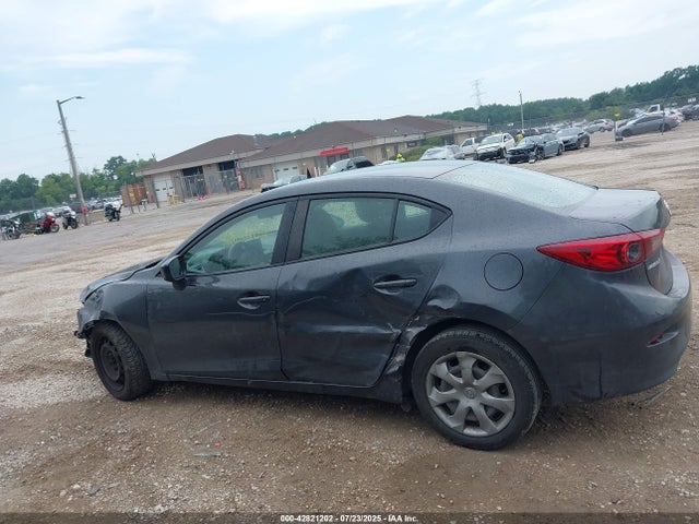 3MZBM1U71FM146744 Mazda pe
