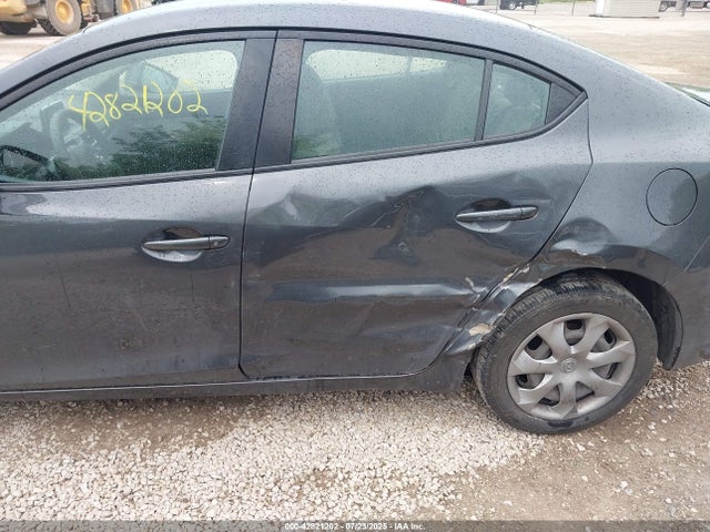 3MZBM1U71FM146744 Mazda pe
