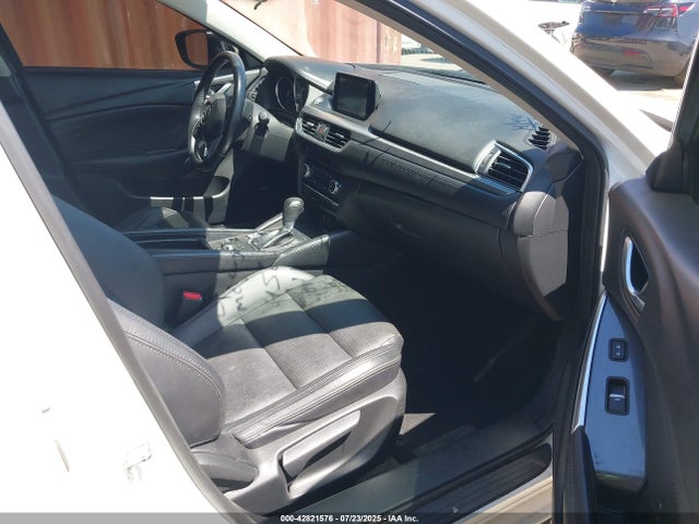 JM1GJ1V56G1445613 Mazda py