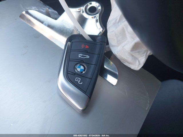 3MW5R1J0XM8B72352 BMW 330I
