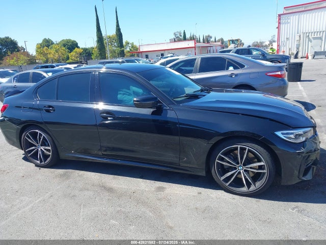 3MW5R1J0XM8B72352 BMW 330I