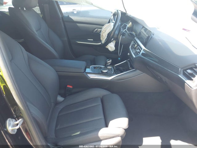 3MW5R1J0XM8B72352 BMW 330I