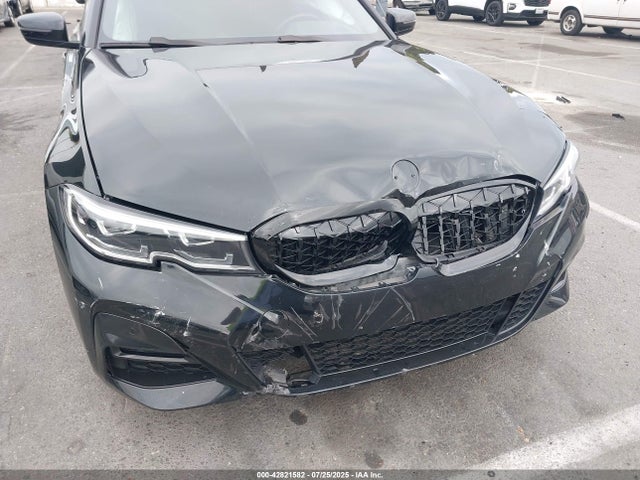 3MW5R1J0XM8B72352 BMW 330I