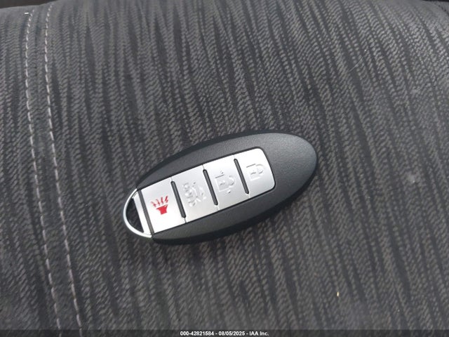 3N1AB7AP4EY246035 Nissan 2014