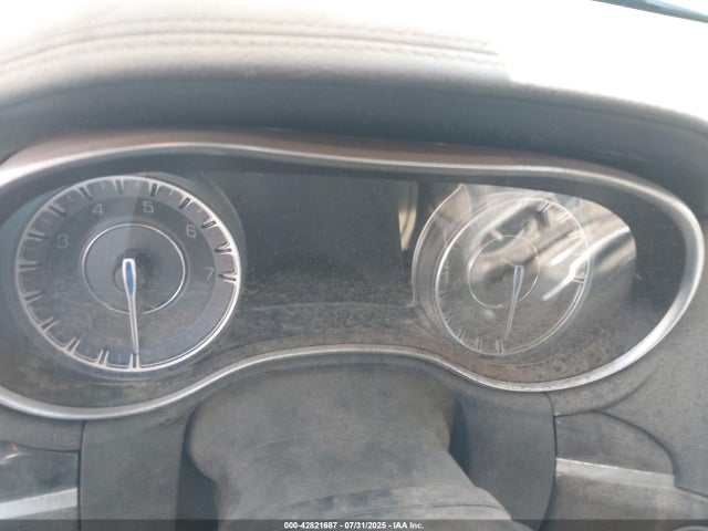 2C3CCAKGXKH698527 Chrysler 300