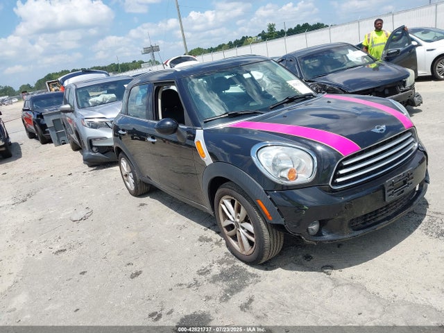 2014 MINI COUNTRYMAN WMWZB3C5XEWM31814 Photo 0