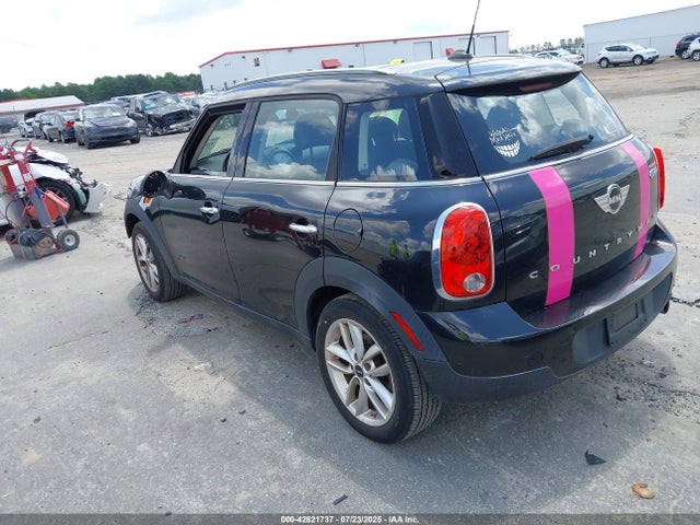2014 MINI COUNTRYMAN WMWZB3C5XEWM31814 Photo 2