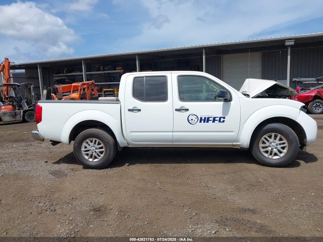 1N6AD0ER6FN744565 Nissan 2015