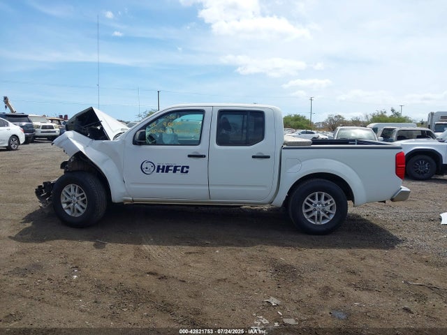1N6AD0ER6FN744565 Nissan 2015