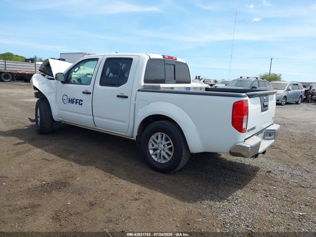 1N6AD0ER6FN744565 Nissan 2015