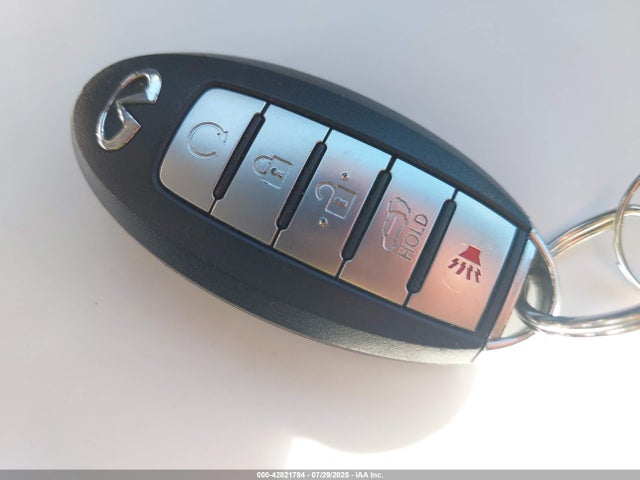 JN8AZ2NCXF9370499 Infiniti QX80